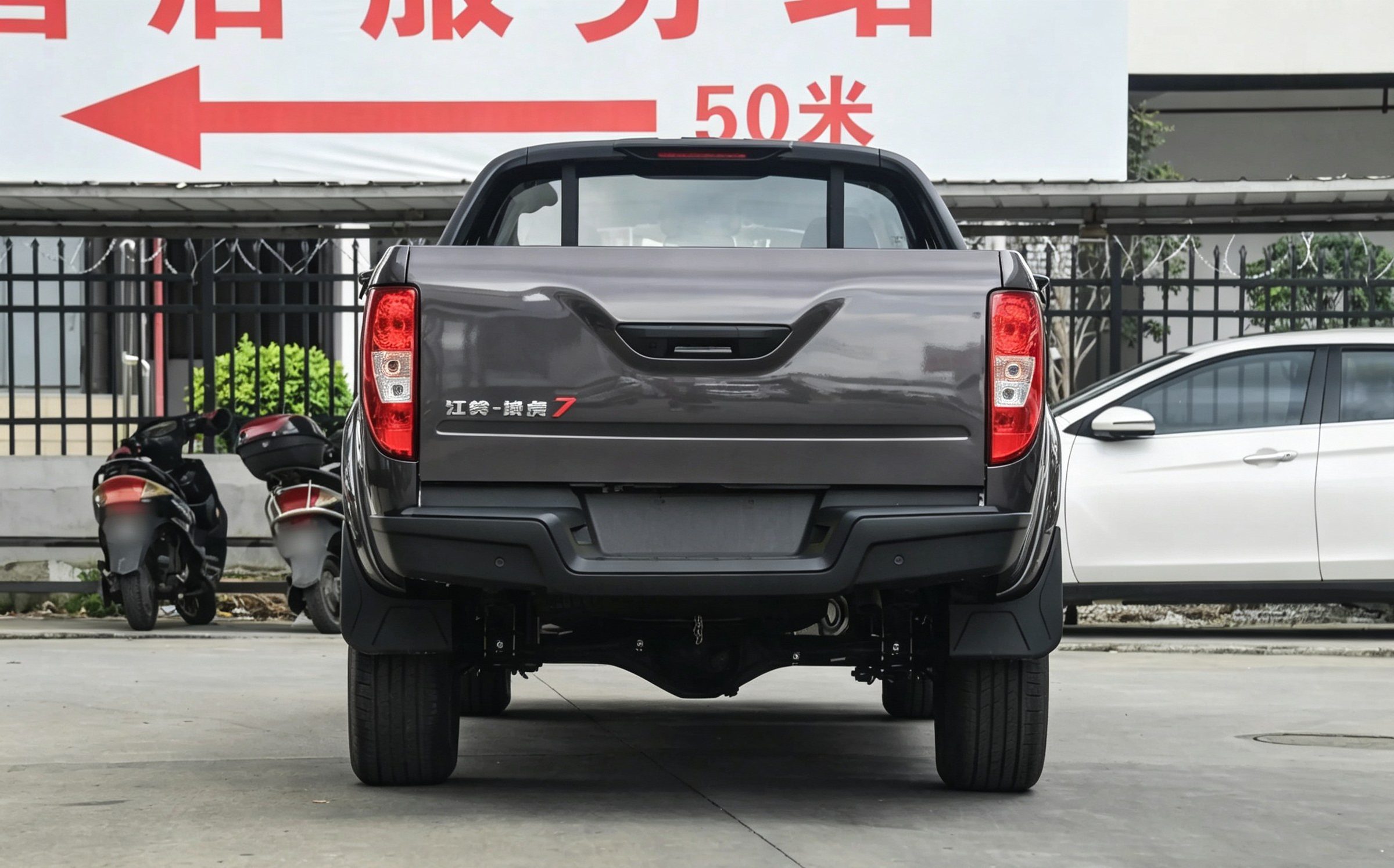 2023 Model 2.0T Automatic Diesel 4WD Comfort Long Wheelbase
