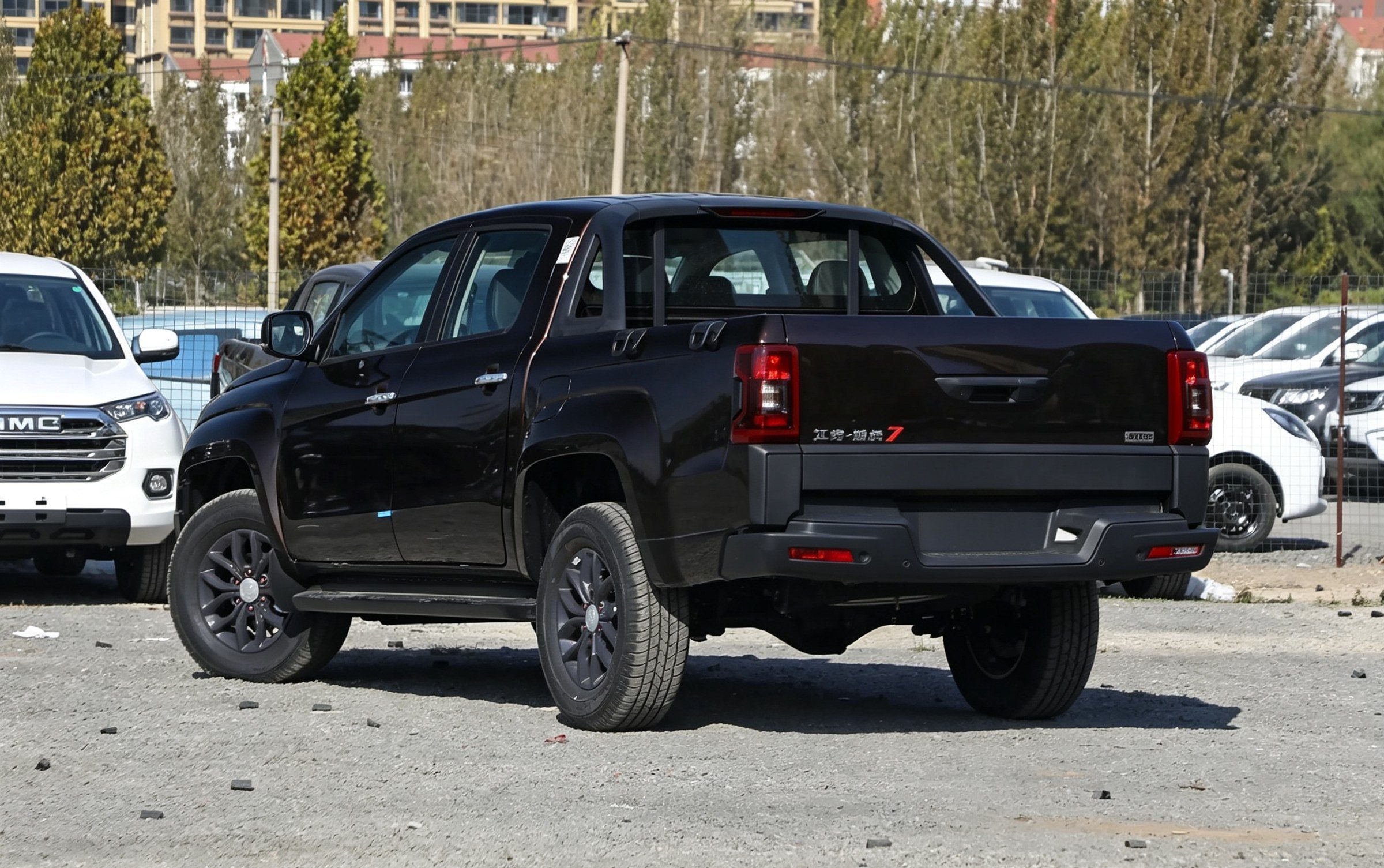 2022 Model 2.0T Automatic Diesel 4WD Comfort Standard Wheelbase